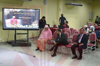 SEJAMBAK KASIH SEKALUNG BUDI