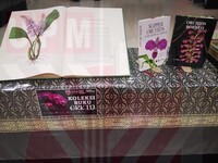 Koleksi Buku Orkid