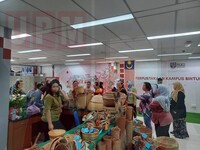 PAMERAN DAN JUALAN SFC