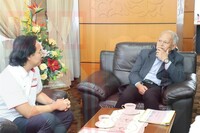 KUNJUNGAN HORMAT UPMKB KE PEJABAT SETIAUSAHA PERSEKUTUAN SARAWAK