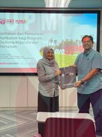 Mesyuarat Pemurnian Semakan Kurikulum Program Akademik Prasiswazah di Fakulti Kejuruteraan (FK), Fakulti Sains Komputer Dan Teknologi Maklumat (FSKTM), Fakulti Pertanian (FP) dan Fakulti Ekologi Manus