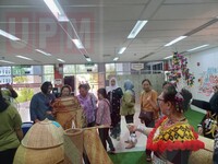 PAMERAN DAN JUALAN SFC