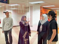 Rombongan penanda aras dari Perpustakaan Universiti Putra Malaysia Kampus Bintulu Sarawak (UPMKB) ke Perpustakaan Universiti Malaya (UM) di Kuala Lumpur